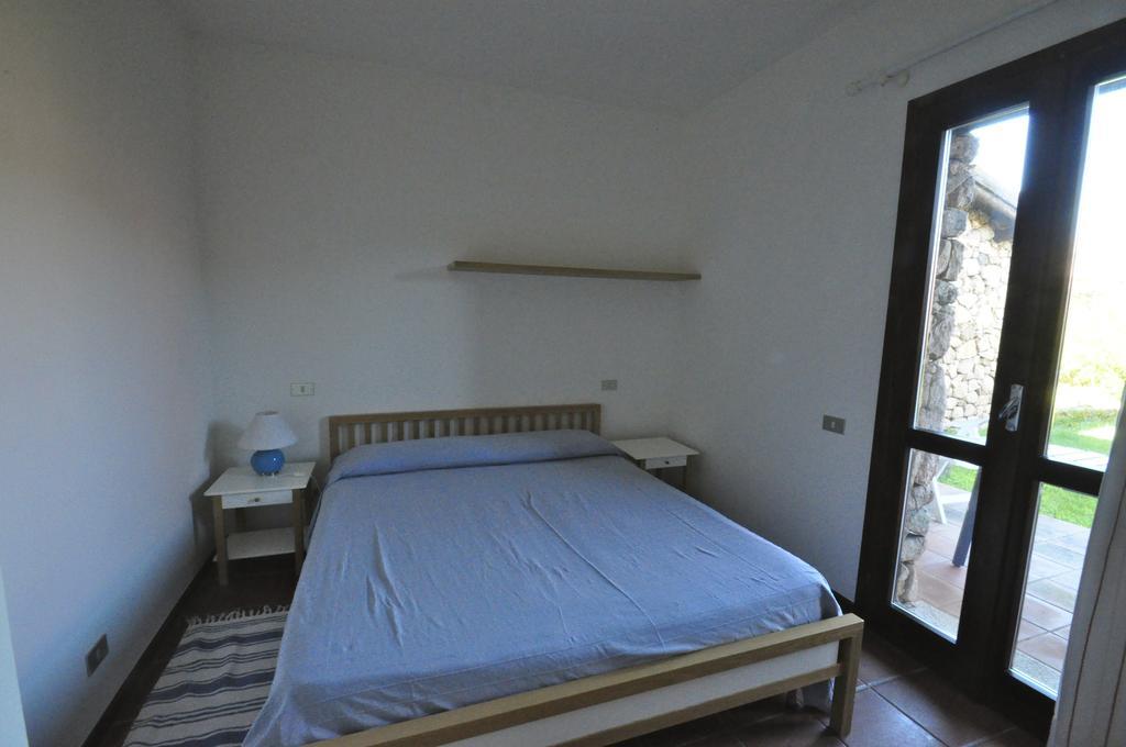 מרינלה Appartamenti Residence Vela Blu Golfo Aranci חדר תמונה