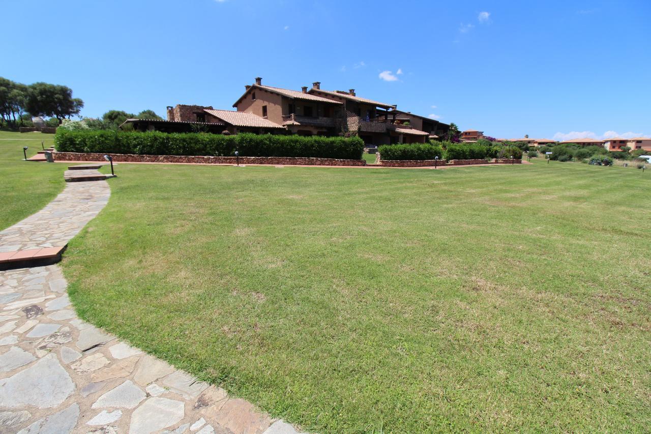 מרינלה Appartamenti Residence Vela Blu Golfo Aranci מראה חיצוני תמונה