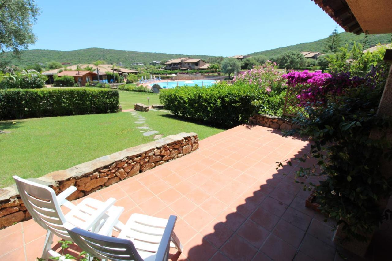 מרינלה Appartamenti Residence Vela Blu Golfo Aranci מראה חיצוני תמונה